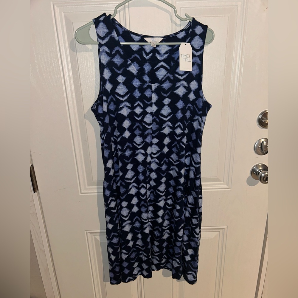 Time and Tru Women's Navy and White Geometric Midi Dress